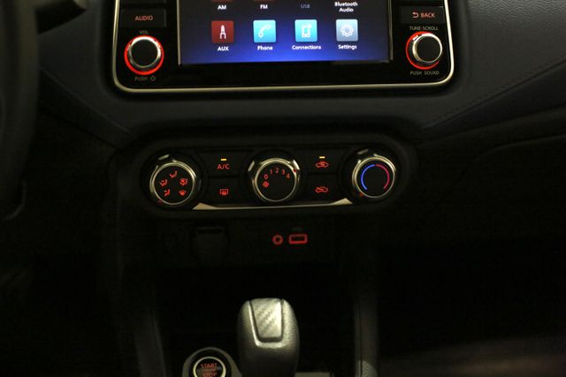 2025 Nissan Versa SV photo 13