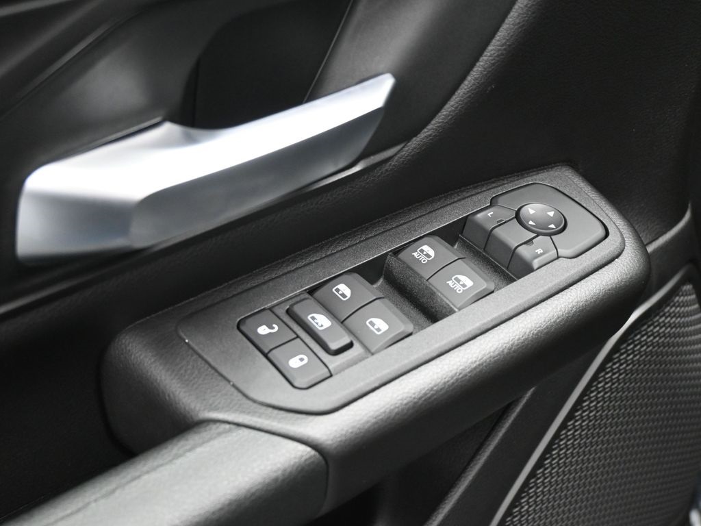 2025 Ram 1500 Tradesman photo 15