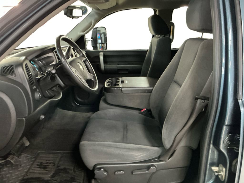 2009 Chevrolet Silverado 1500 LT photo 18