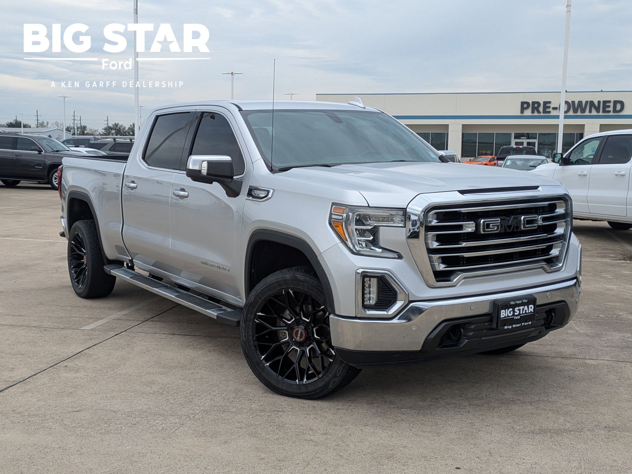 2020 GMC Sierra 1500 SLT's photo