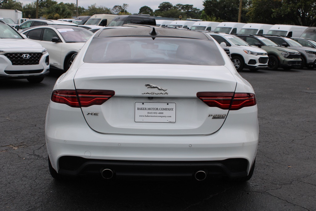 2020 Jaguar XE S photo 7