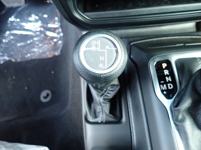 2025 Jeep Wrangler Sport S photo 16