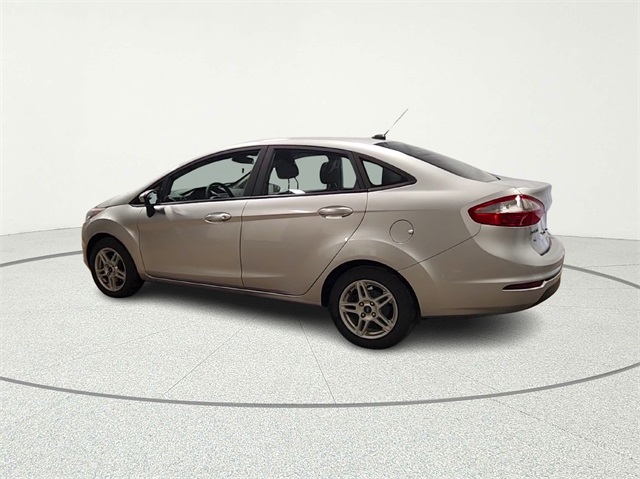 2018 Ford Fiesta SE photo 2