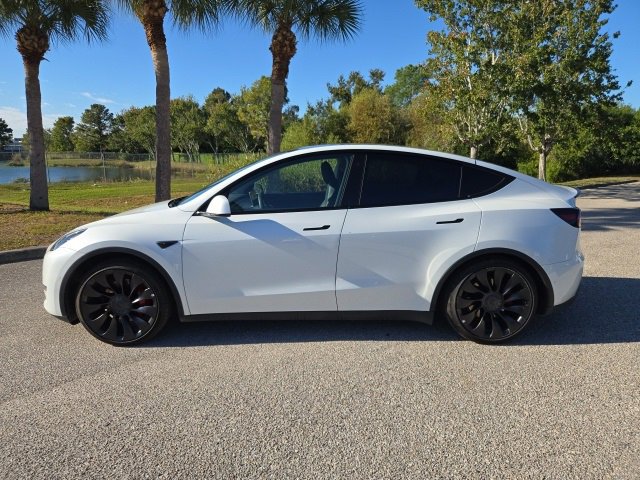 Used 2022 Tesla Model Y Performance with VIN 7SAYGDEF6NF414642 for sale in Northfield, Minnesota