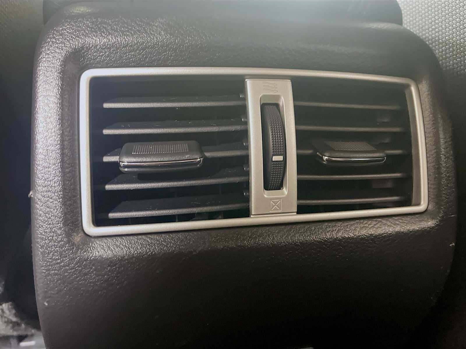2018 Nissan Maxima S photo 20