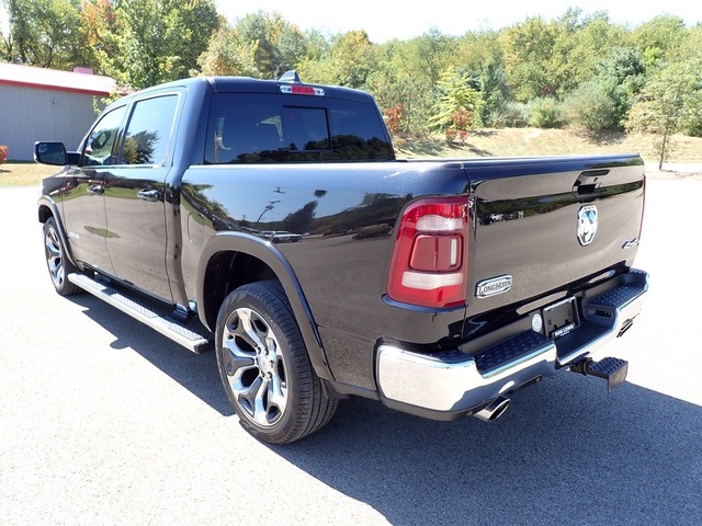 2023 Ram 1500 Limited photo 3