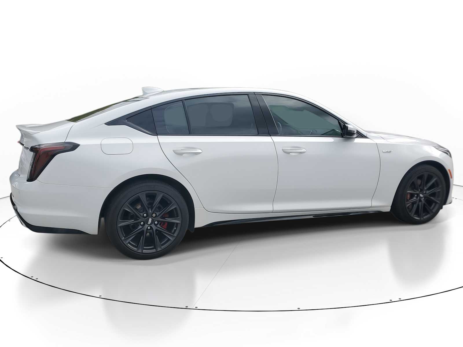 2022 Cadillac CT5 V photo 3