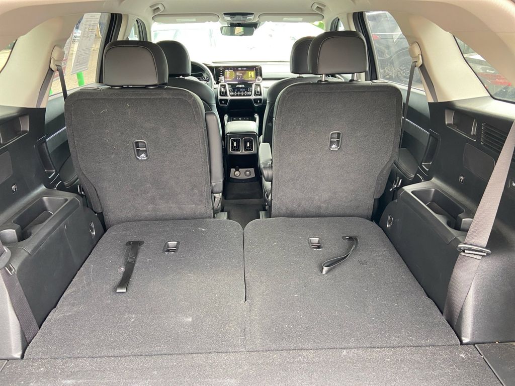 2024 Kia Sorento Hybrid EX photo 19