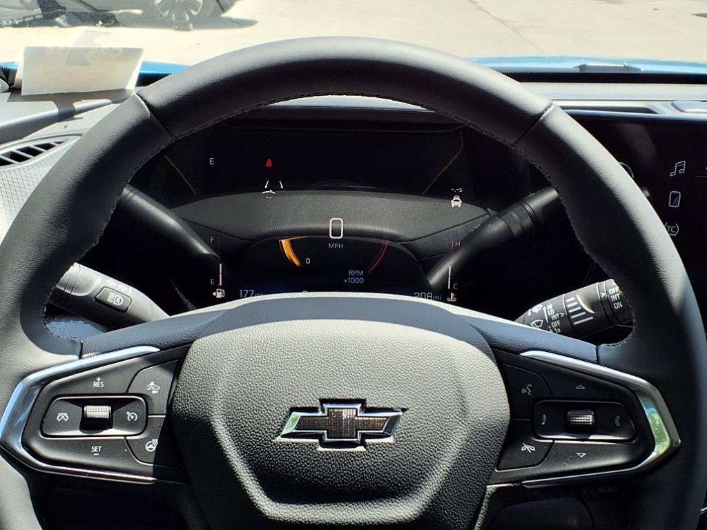 2025 Chevrolet Trax ACTIV photo 12