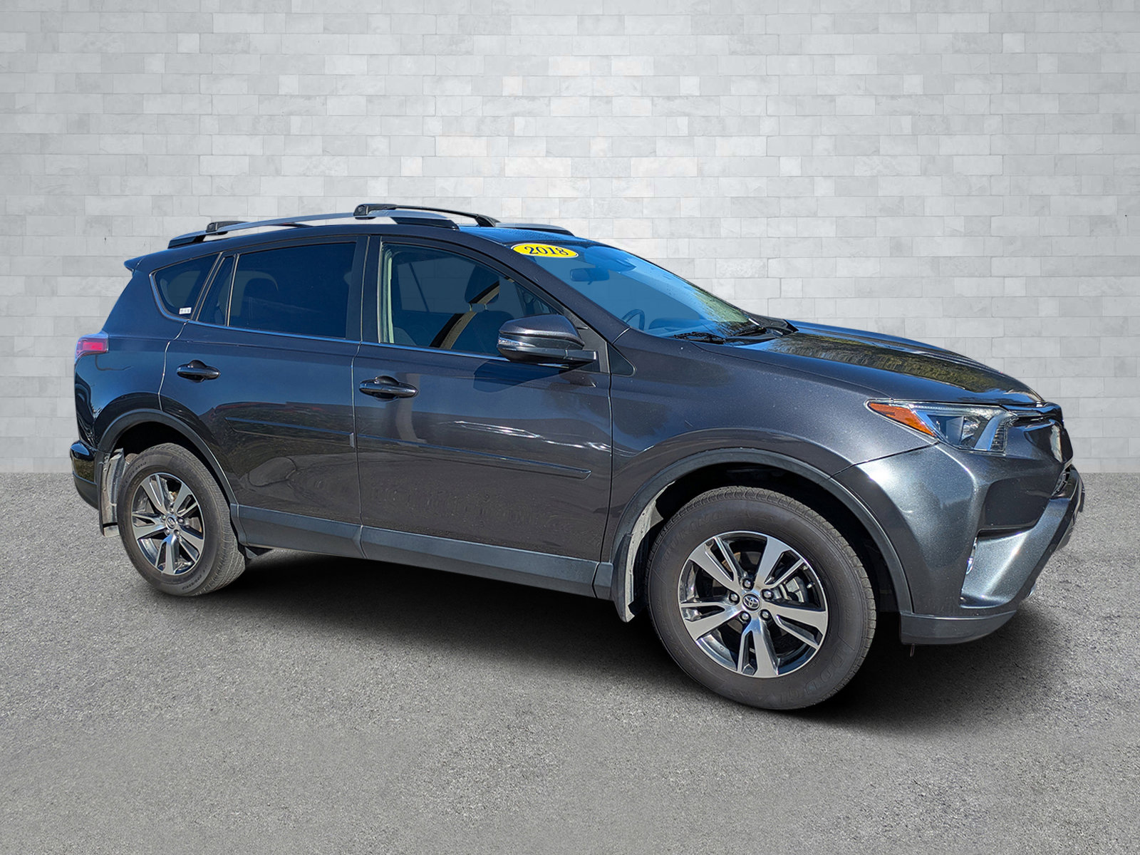 2018 Toyota RAV4 XLE