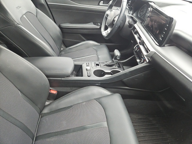 2024 Kia K5 GT-Line photo 4