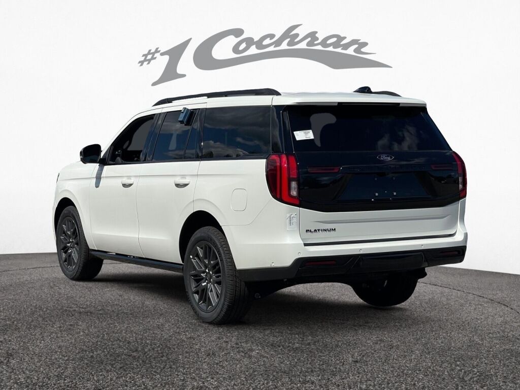 2025 Ford Expedition Platinum MAX photo 4