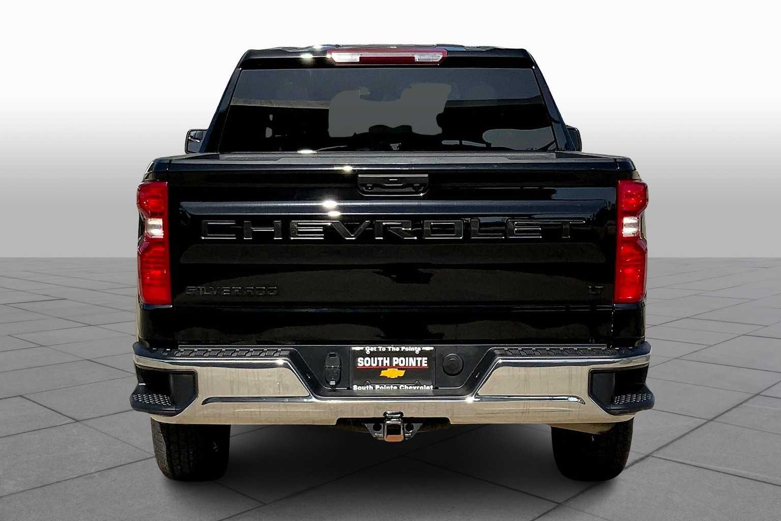 2023 Chevrolet Silverado 1500 LT photo 4