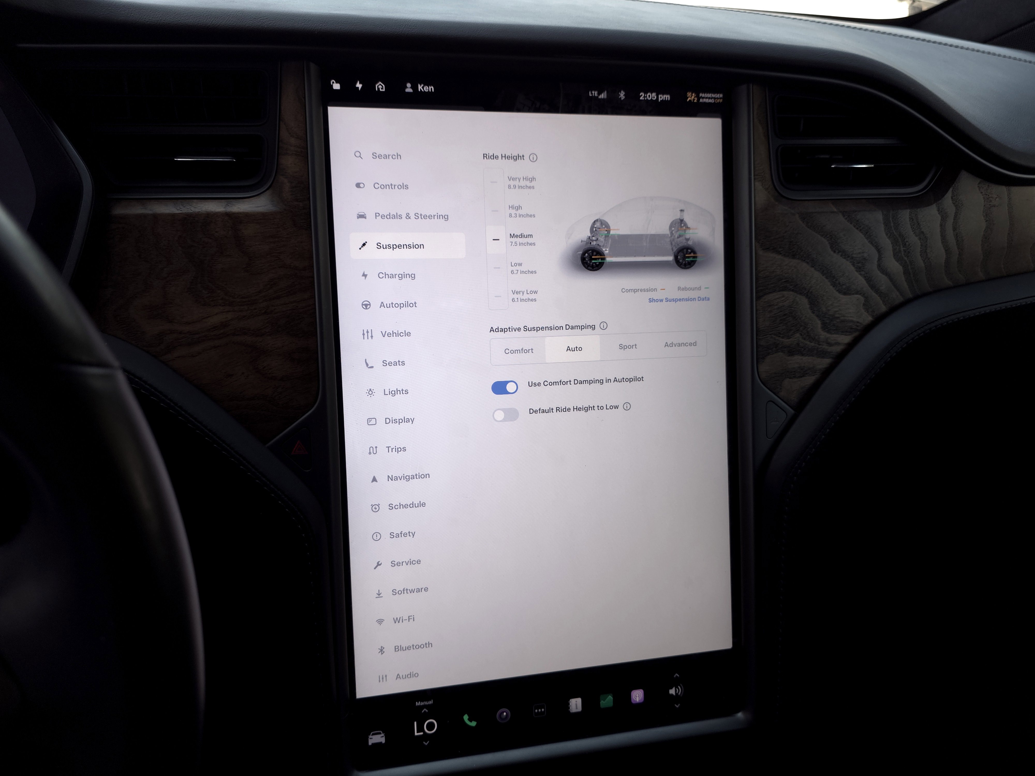 2020 Tesla Model X Long Range photo 11