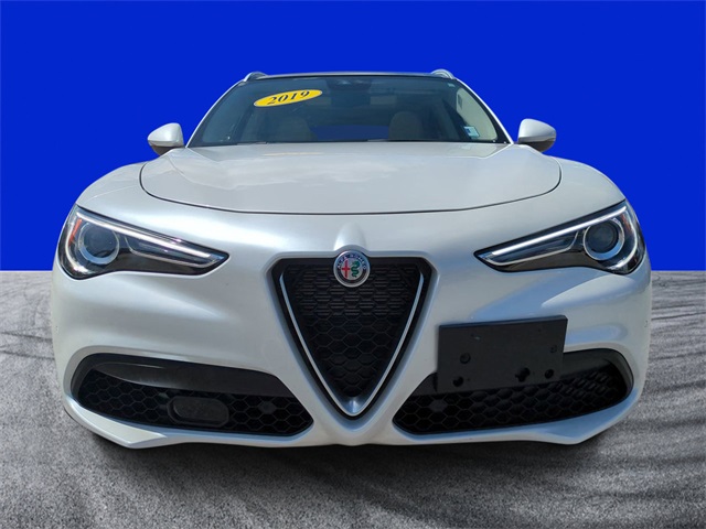 2019 Alfa Romeo Stelvio Ti photo 8