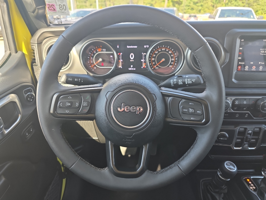 2023 Jeep Wrangler High Tide photo 10