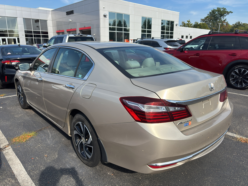 2016 Honda Accord LX photo 3
