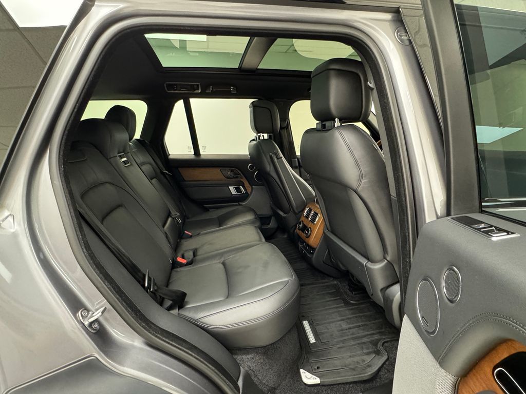 2022 Land Rover Range Rover HSE Westminster Edition photo 10