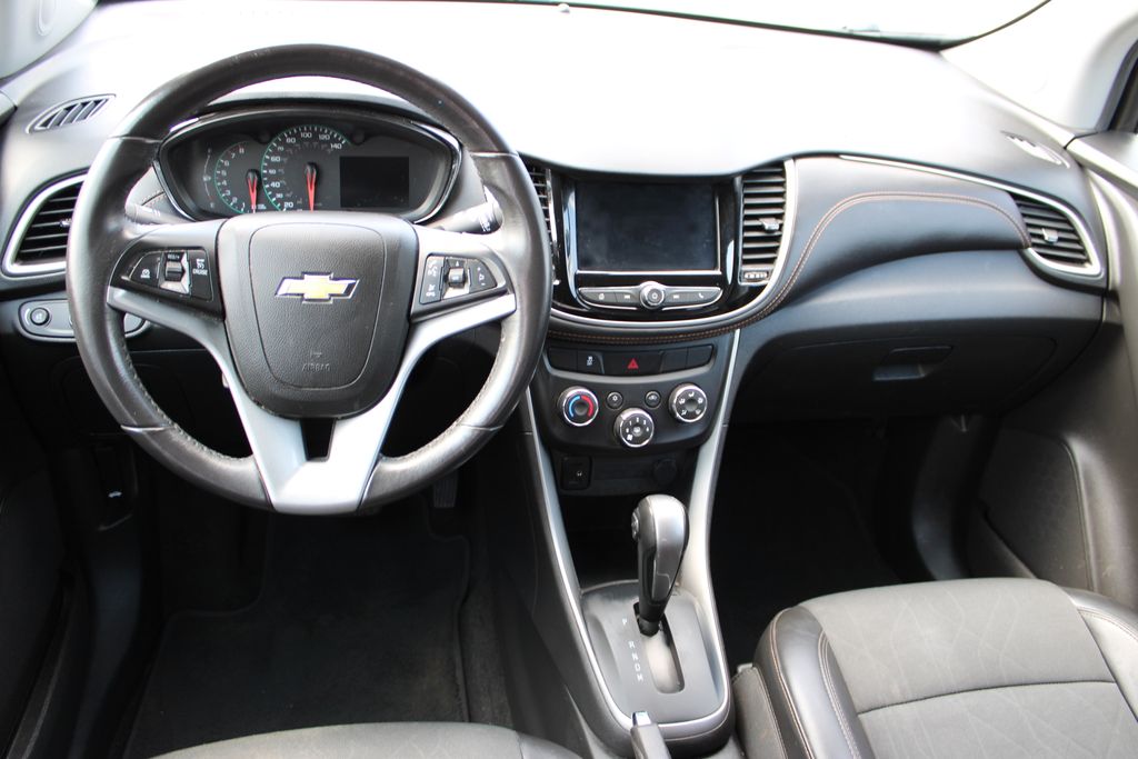 2022 Chevrolet Trax LT photo 11