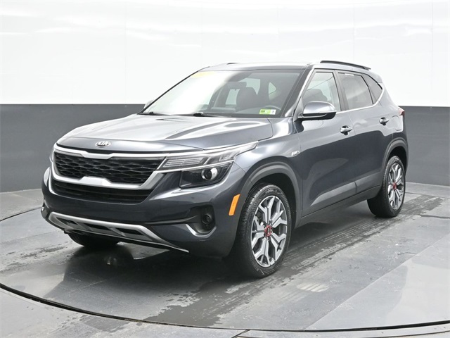 2021 Kia Seltos S's photo