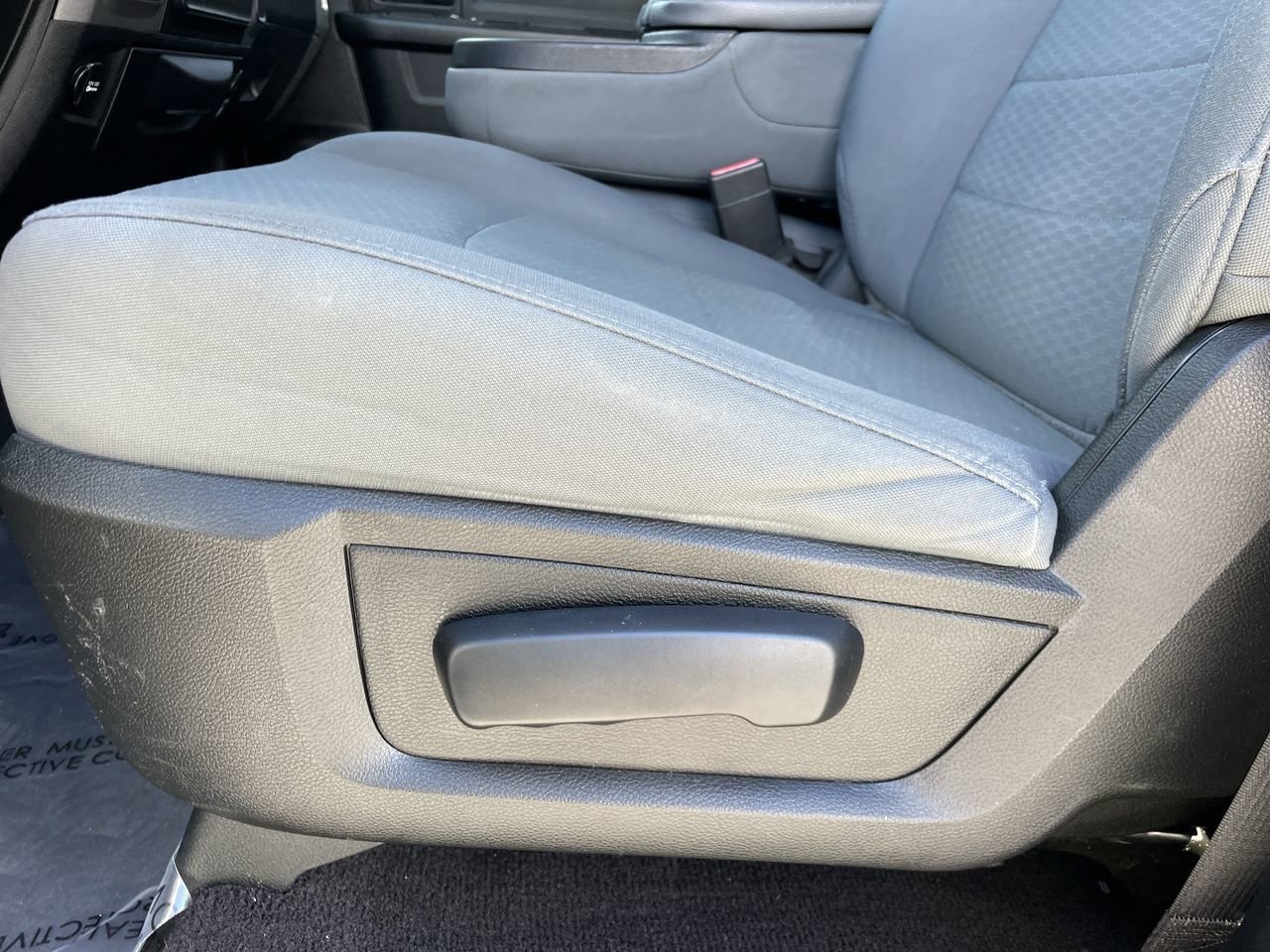 2018 Ram 1500 Express photo 18