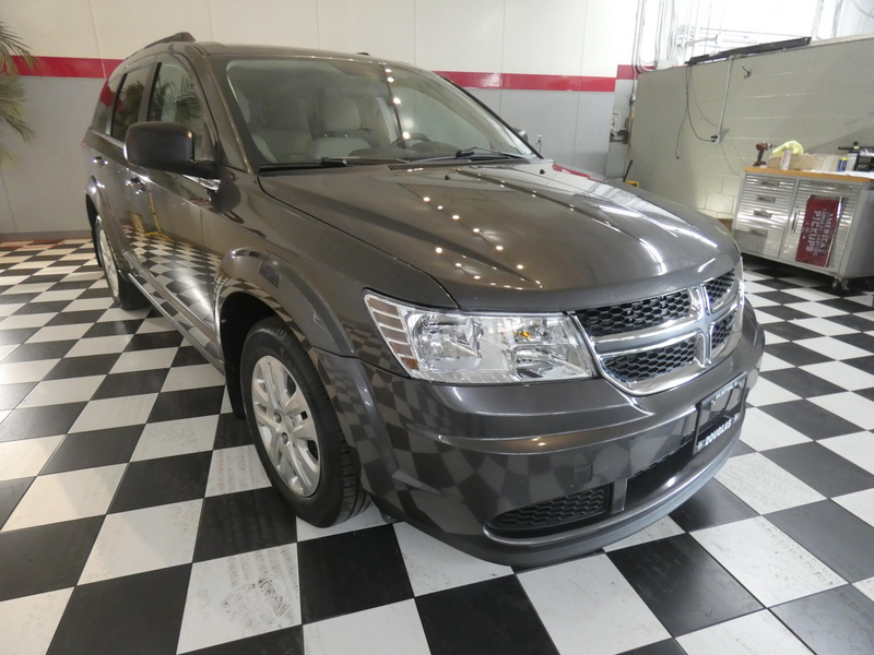 2018 Dodge Journey SE photo 2