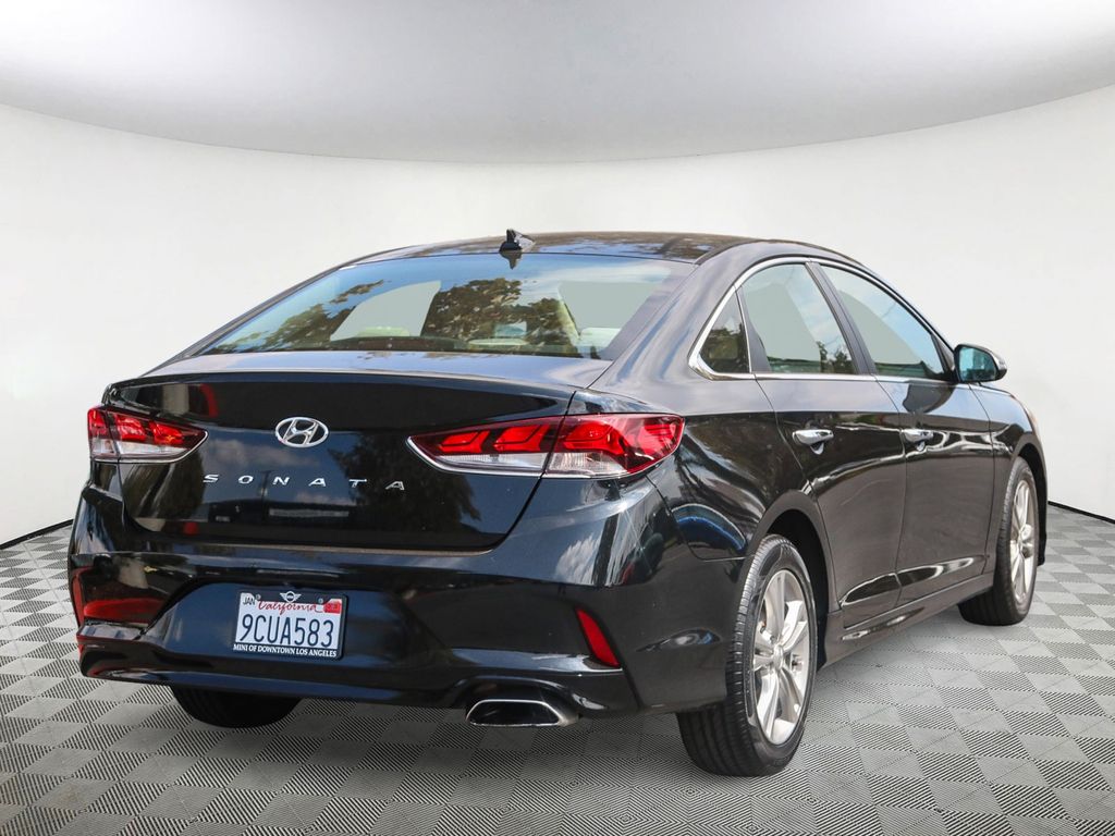 2018 Hyundai Sonata SEL photo 4