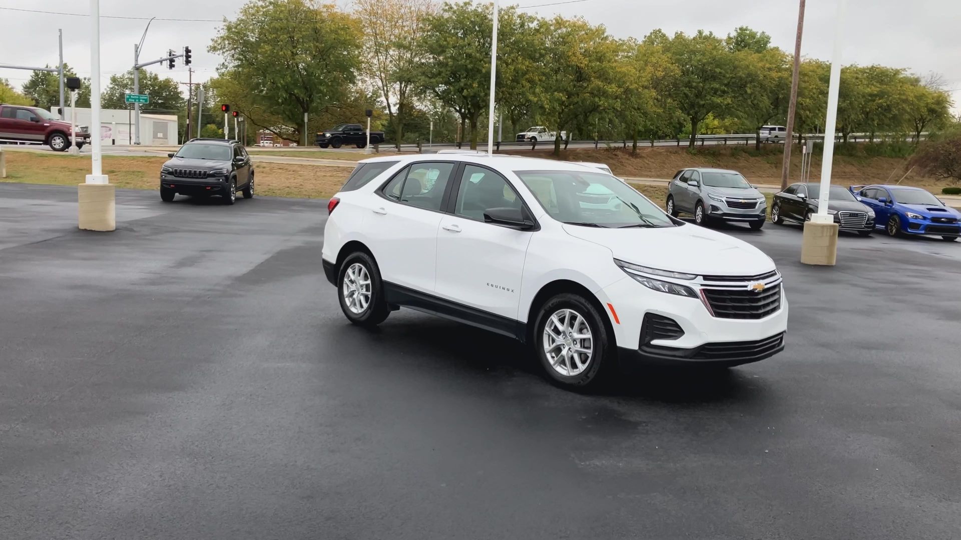 2024 Chevrolet Equinox LS photo 12