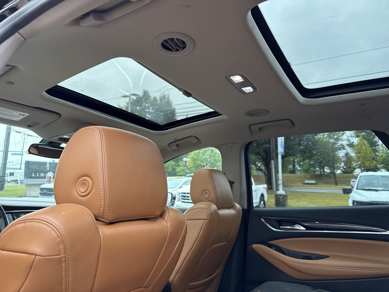 2019 Buick Enclave Essence photo 7