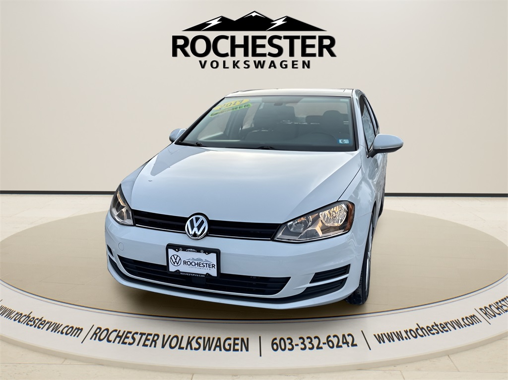 2017 Volkswagen Golf Wolfsburg Edition's photo