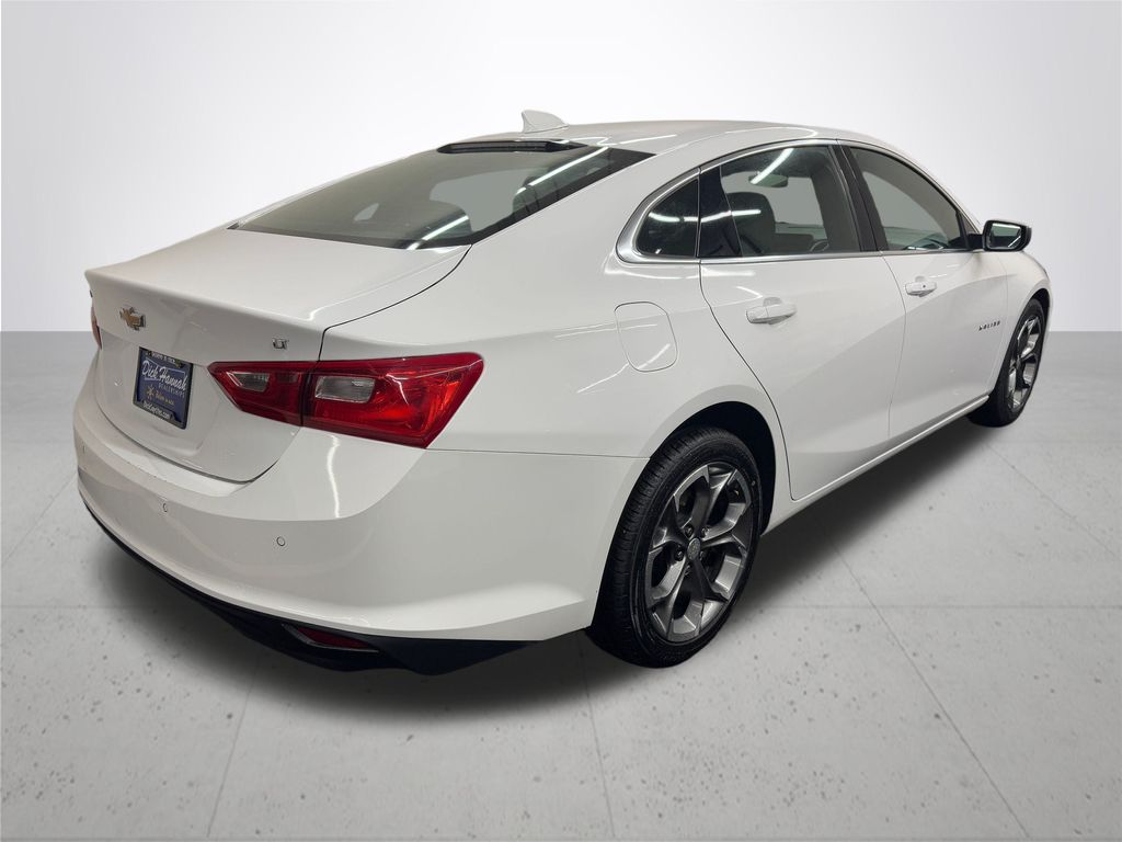 2024 Chevrolet Malibu 1LT photo 7