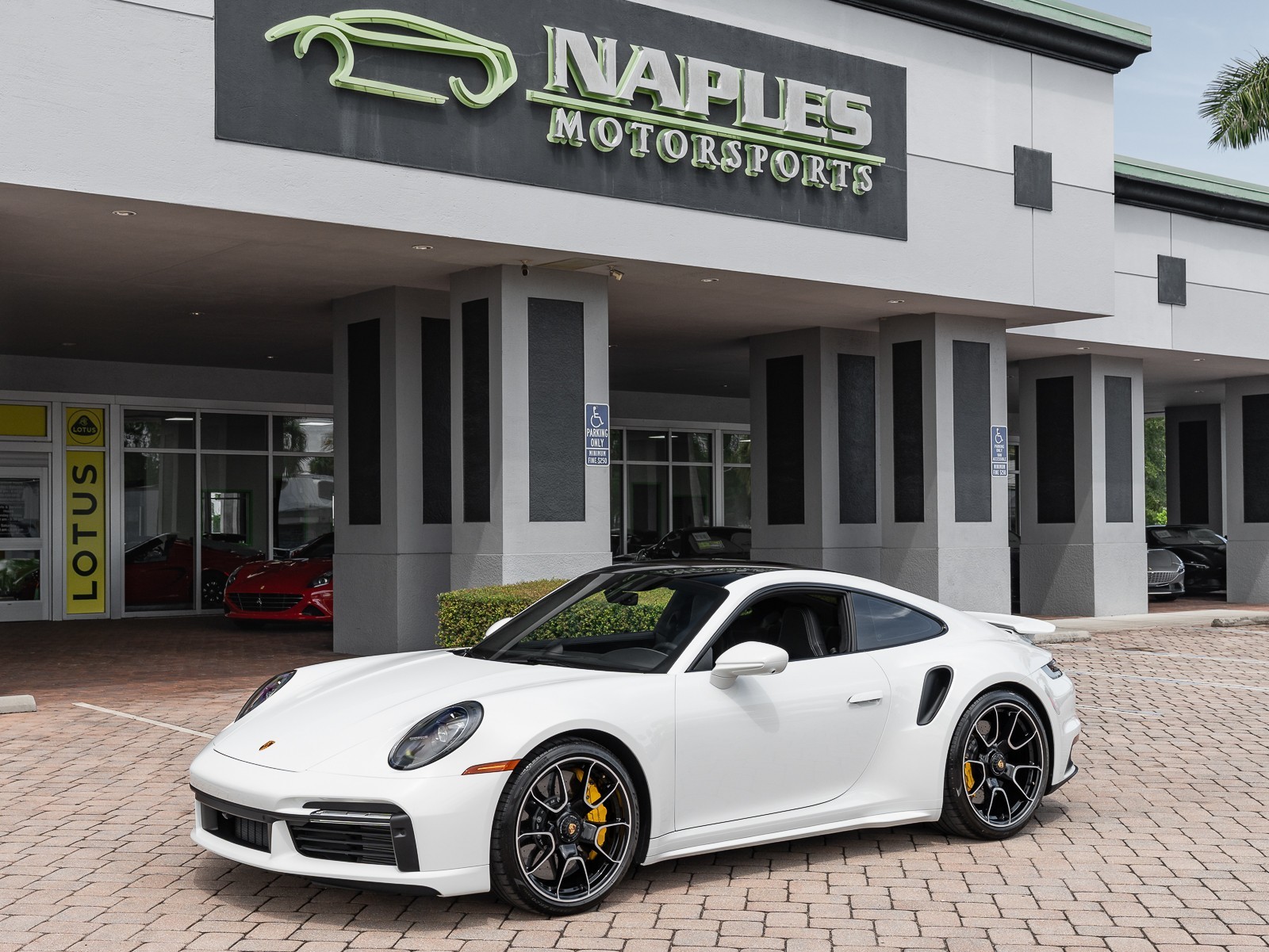 2023 Porsche 911 Turbo S photo 27