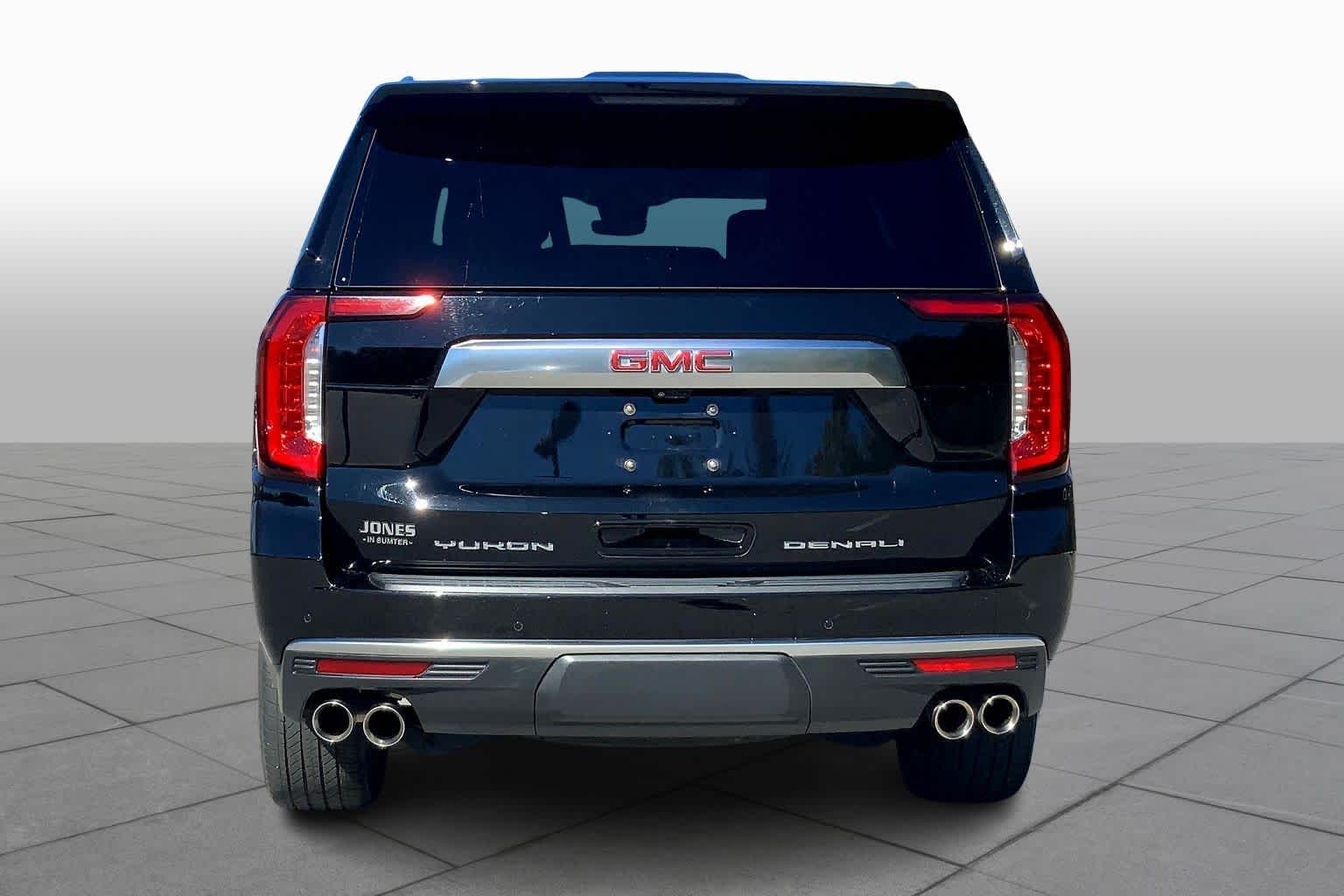 2023 Gmc Yukon Denali photo 3