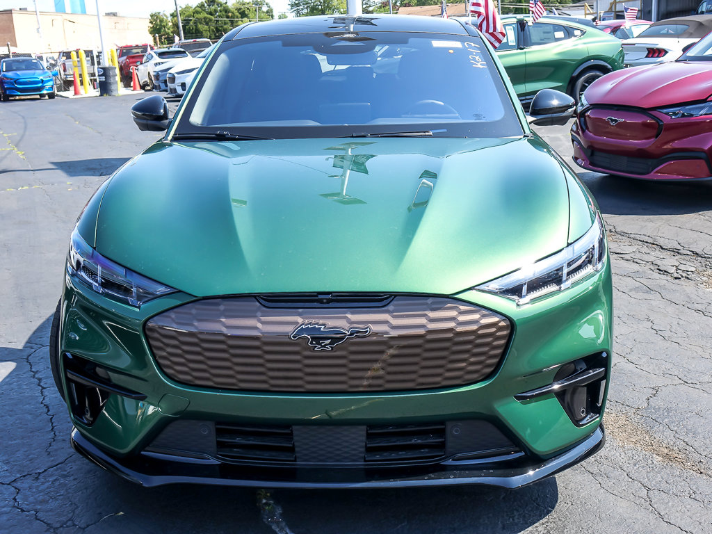 2025 FORD MUSTANG MACH-E - Image 2