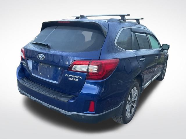 2017 Subaru Outback 2.5i Touring photo 8