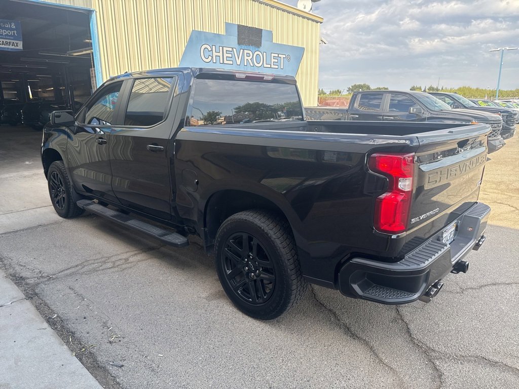 2022 Chevrolet Silverado 1500 RST photo 3