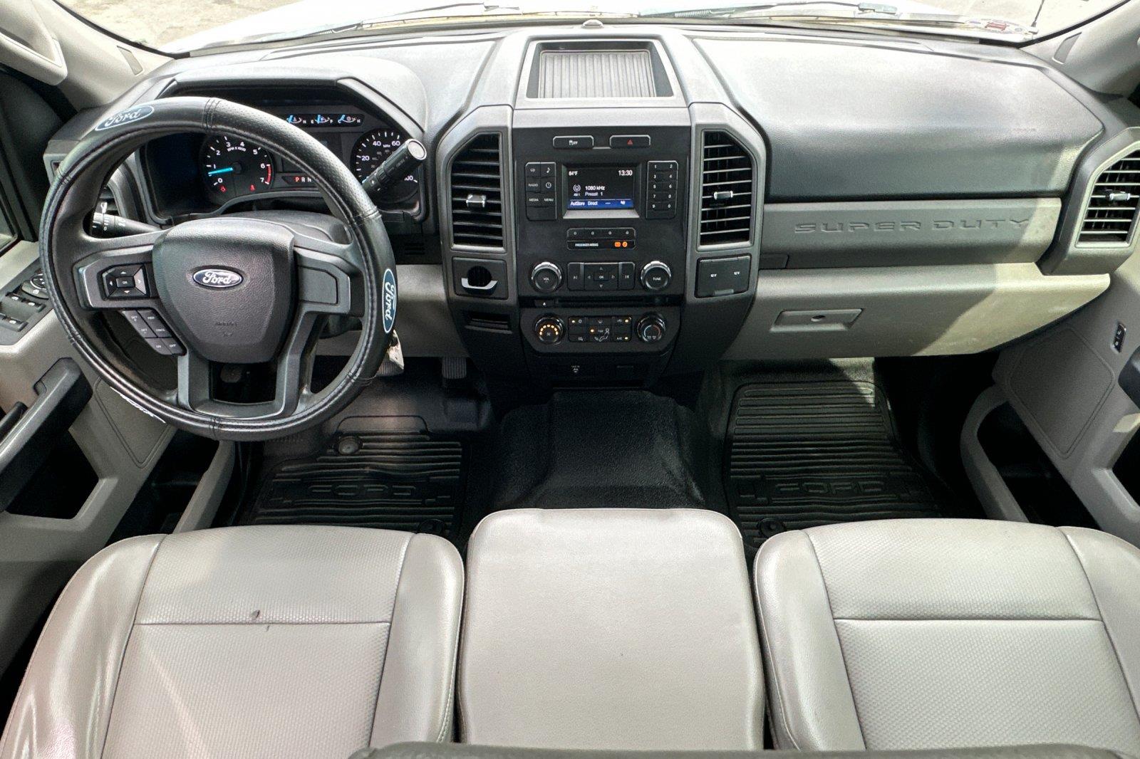 2017 Ford F-250 XL photo 3