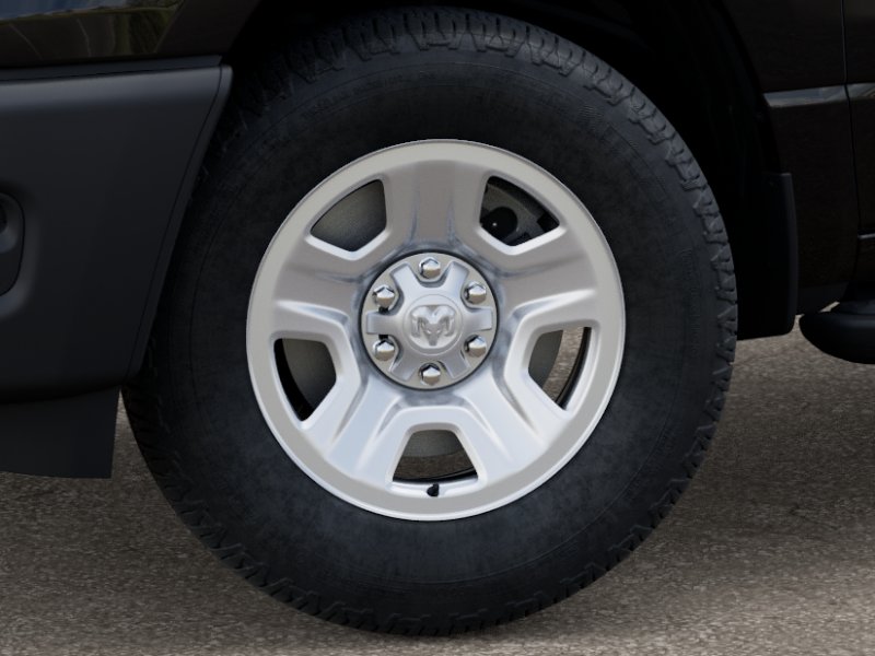 2025 Ram 1500 Tradesman photo 4