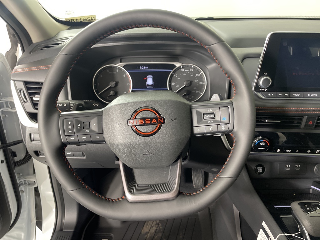 2026 Nissan Rogue SV photo 18