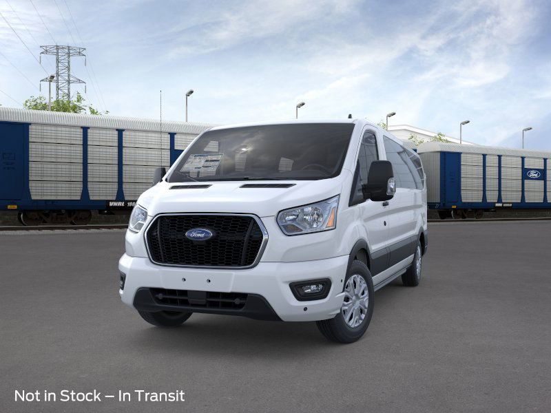 2025 Ford Transit Passenger Van XLT photo 4