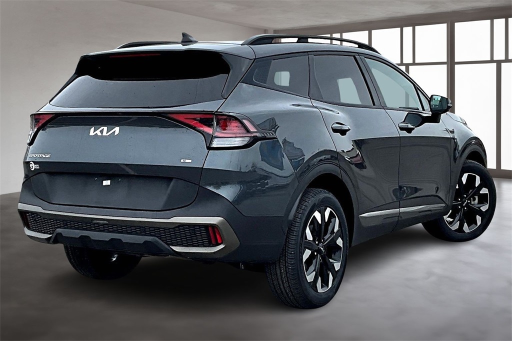 2023 Kia Sportage X-Line photo 3