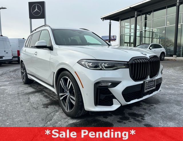 2021 BMW X7 Base's photo