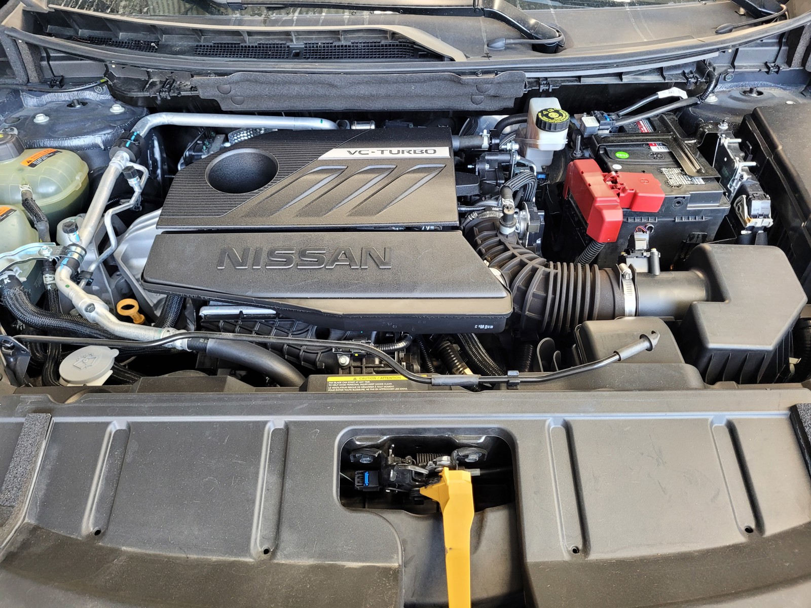 2023 Nissan Rogue SV photo 17