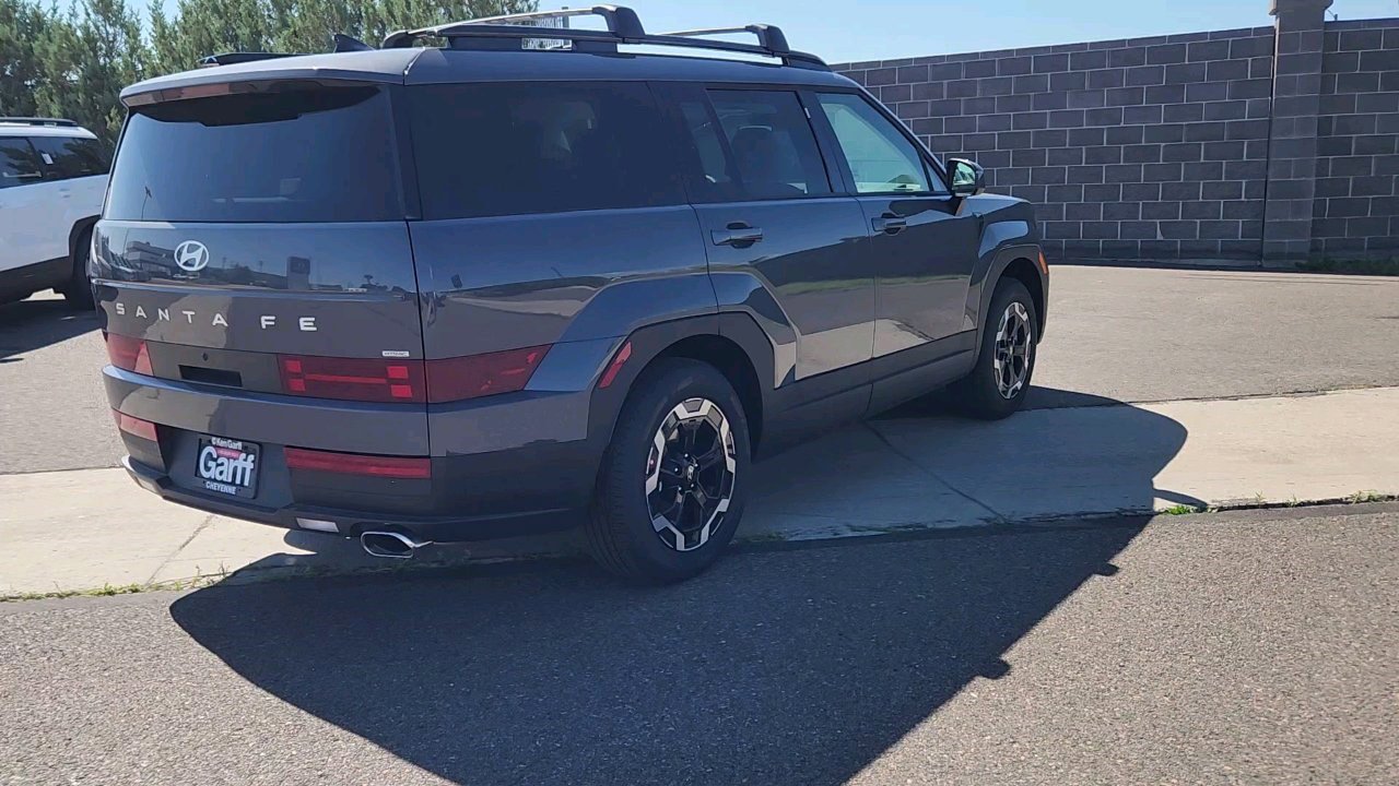 2025 Hyundai Santa Fe SEL photo 4
