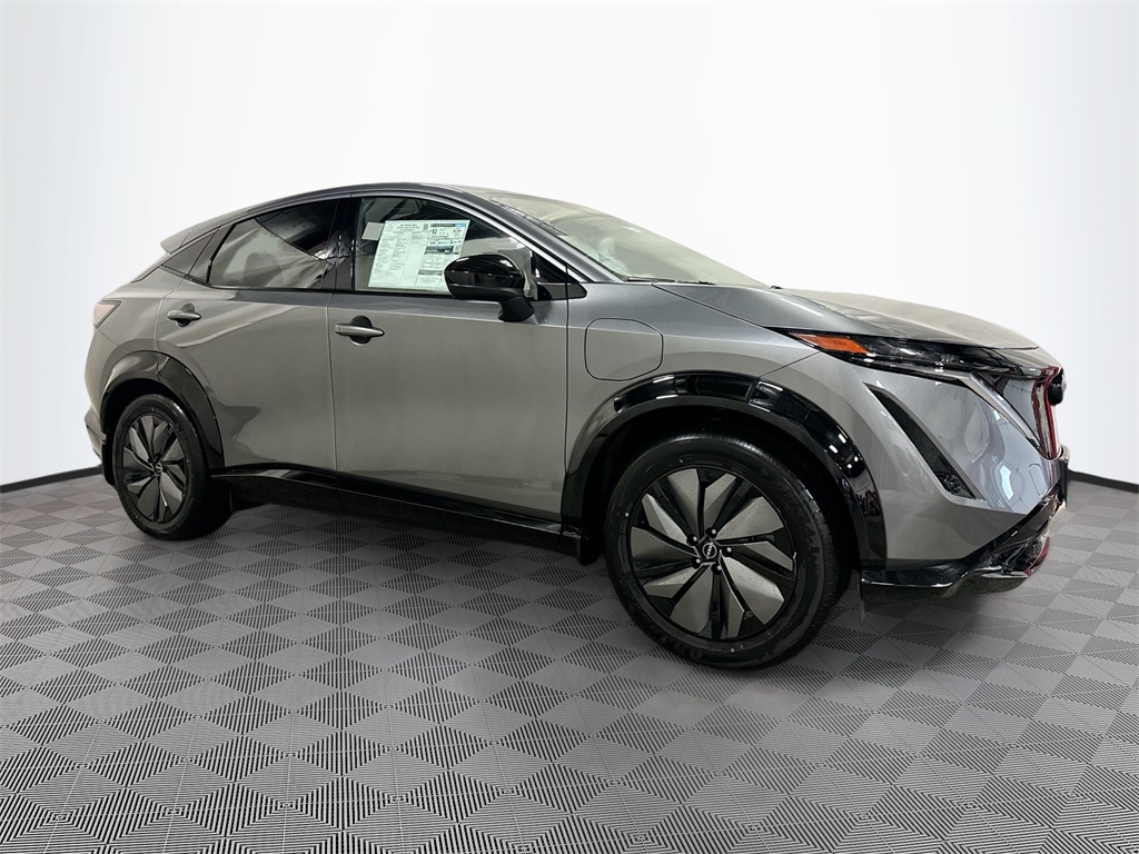 2025 Nissan ARIYA e-4ORCE photo 4