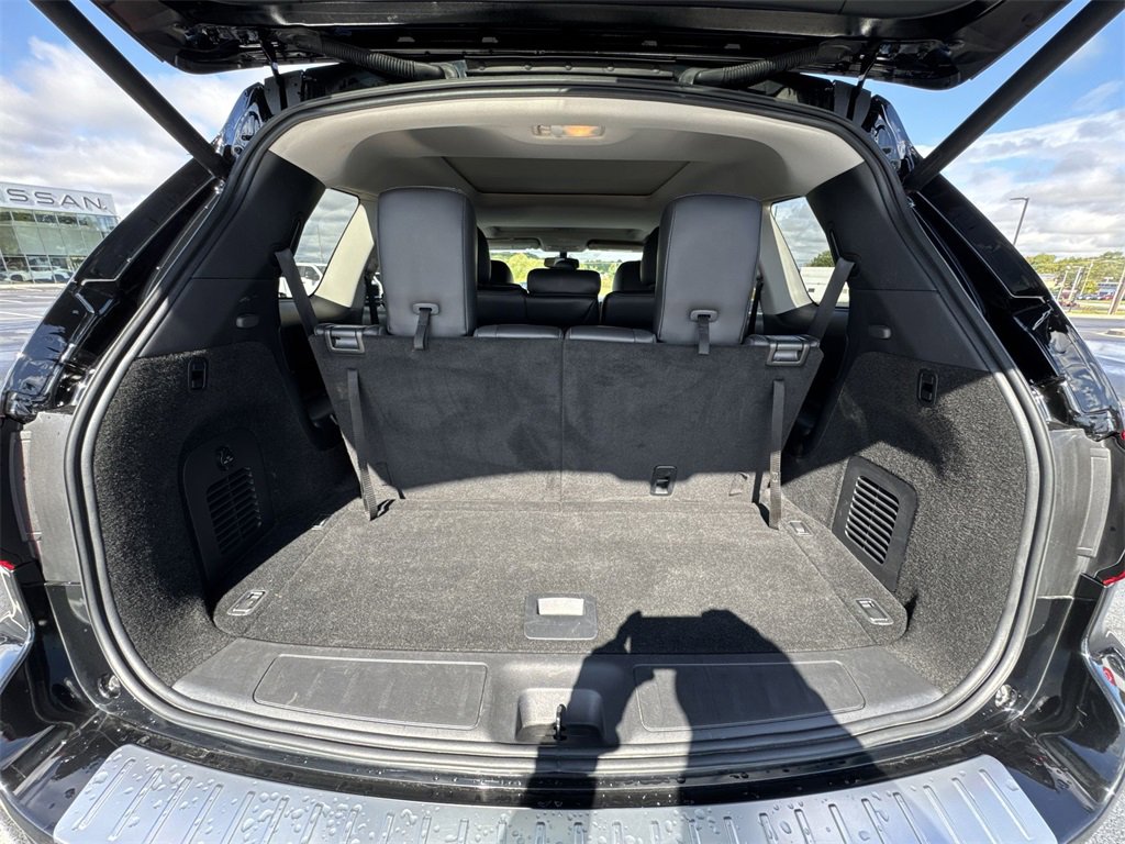 2019 Nissan Pathfinder Platinum photo 24