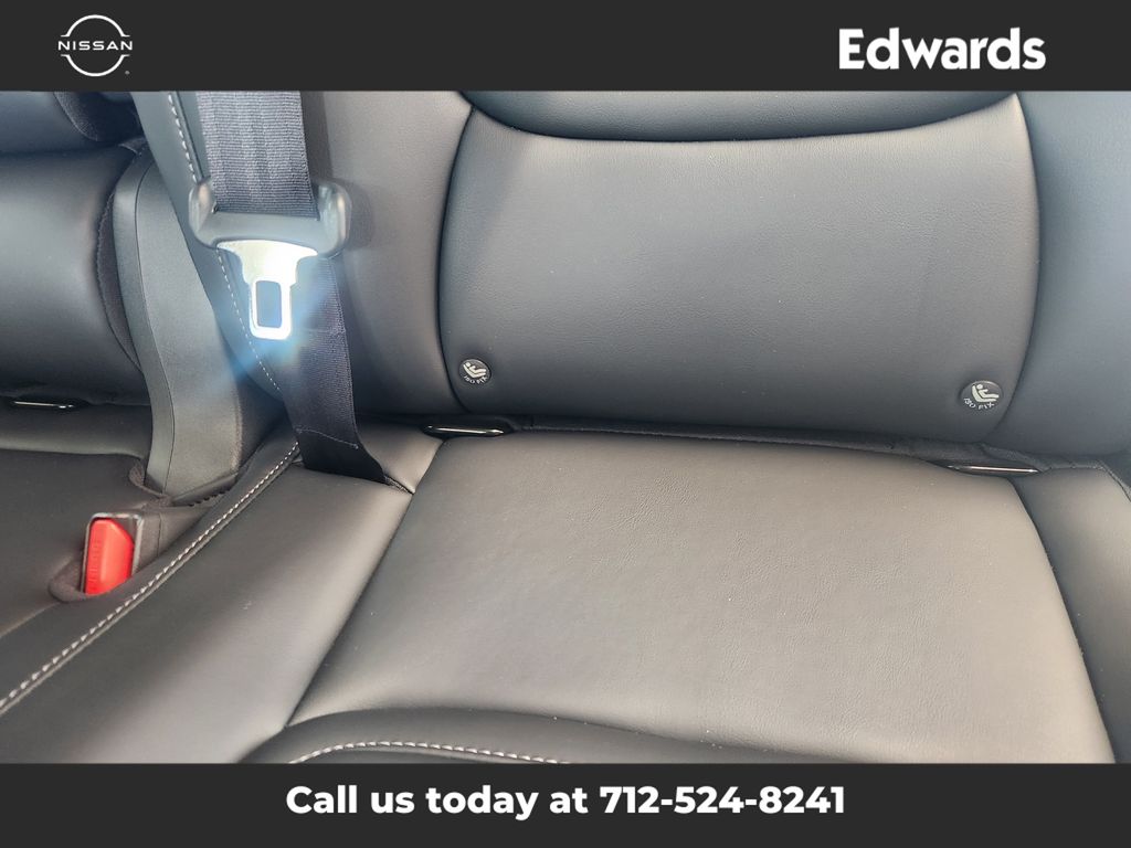 2026 Nissan Armada SV photo 18