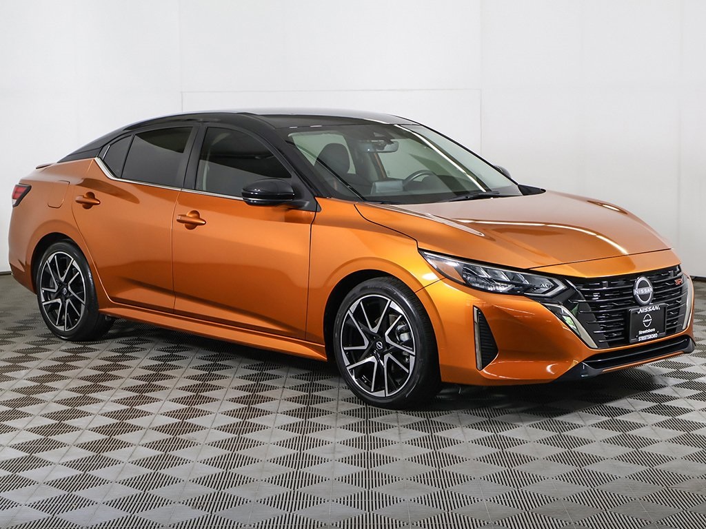 2024 Nissan Sentra SR photo 2