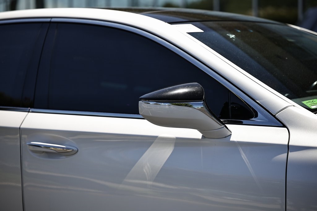2021 Lexus LS 500 photo 3