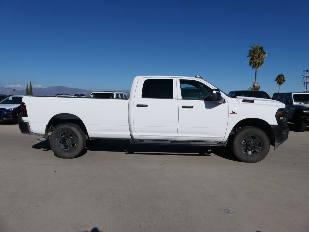2026 Ram 3500 Tradesman photo 2